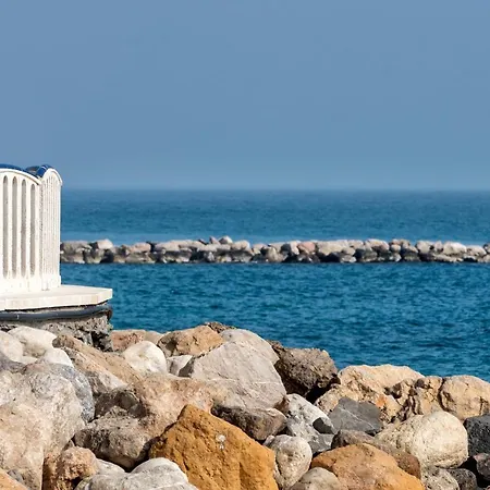 بيت ضيافة House
