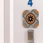 House 4*
