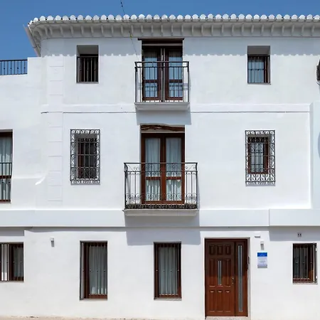 House 4*